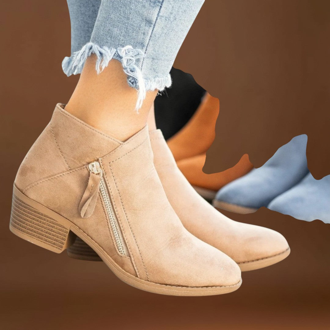 Larissa - Botas Camurça com salto largo