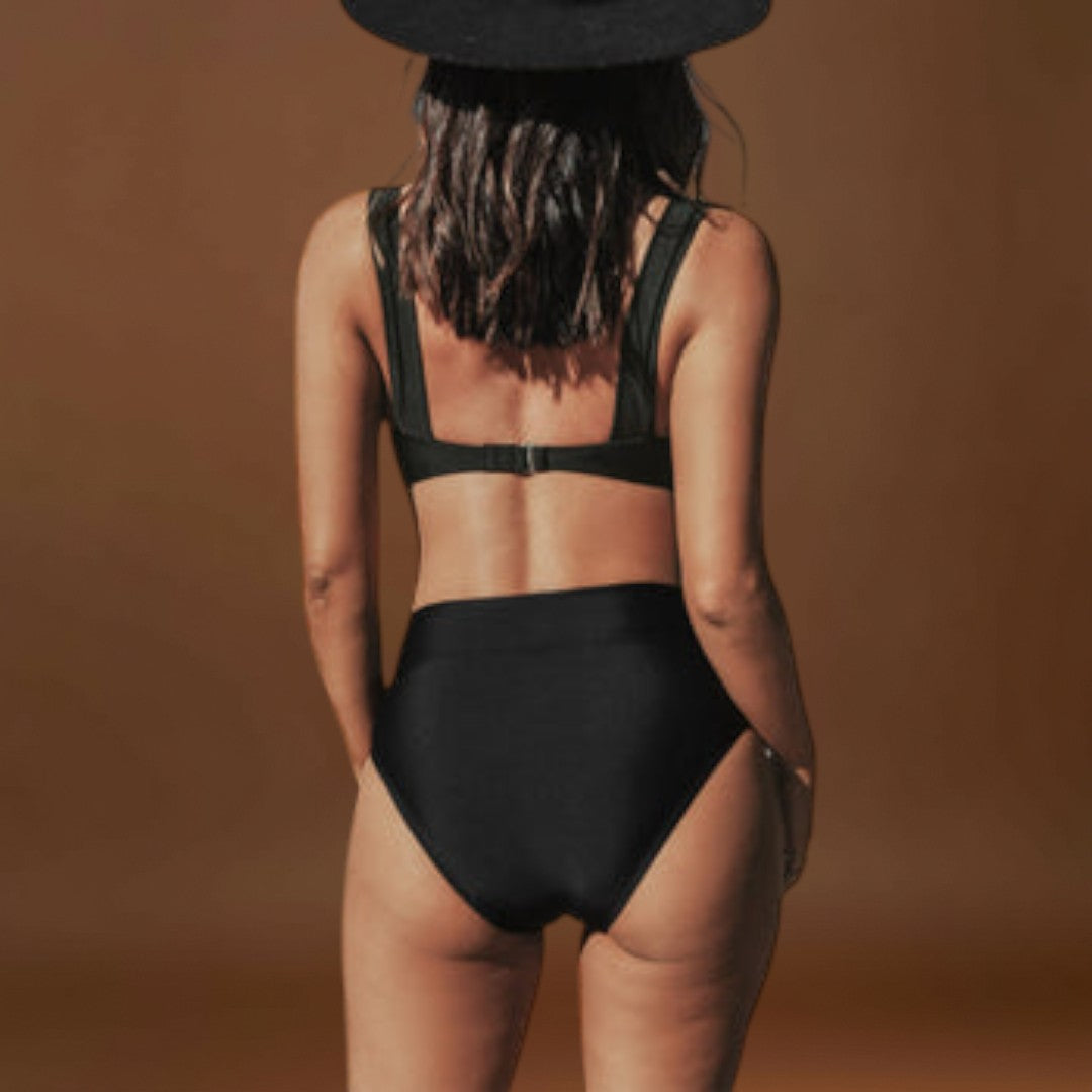 Graça - Biquíni clássico de cintura alta