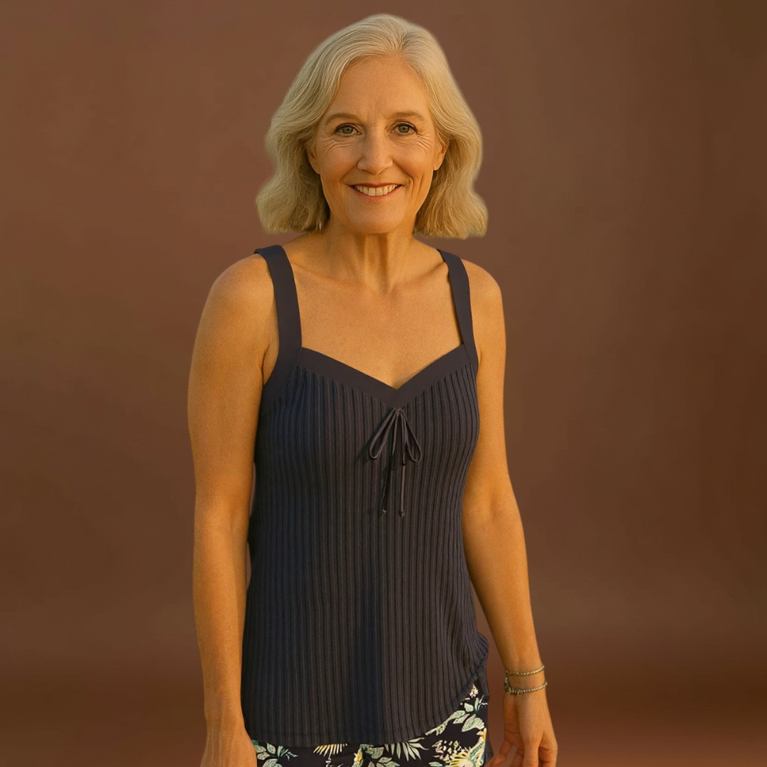 Paula - Conjunto de praia às riscas