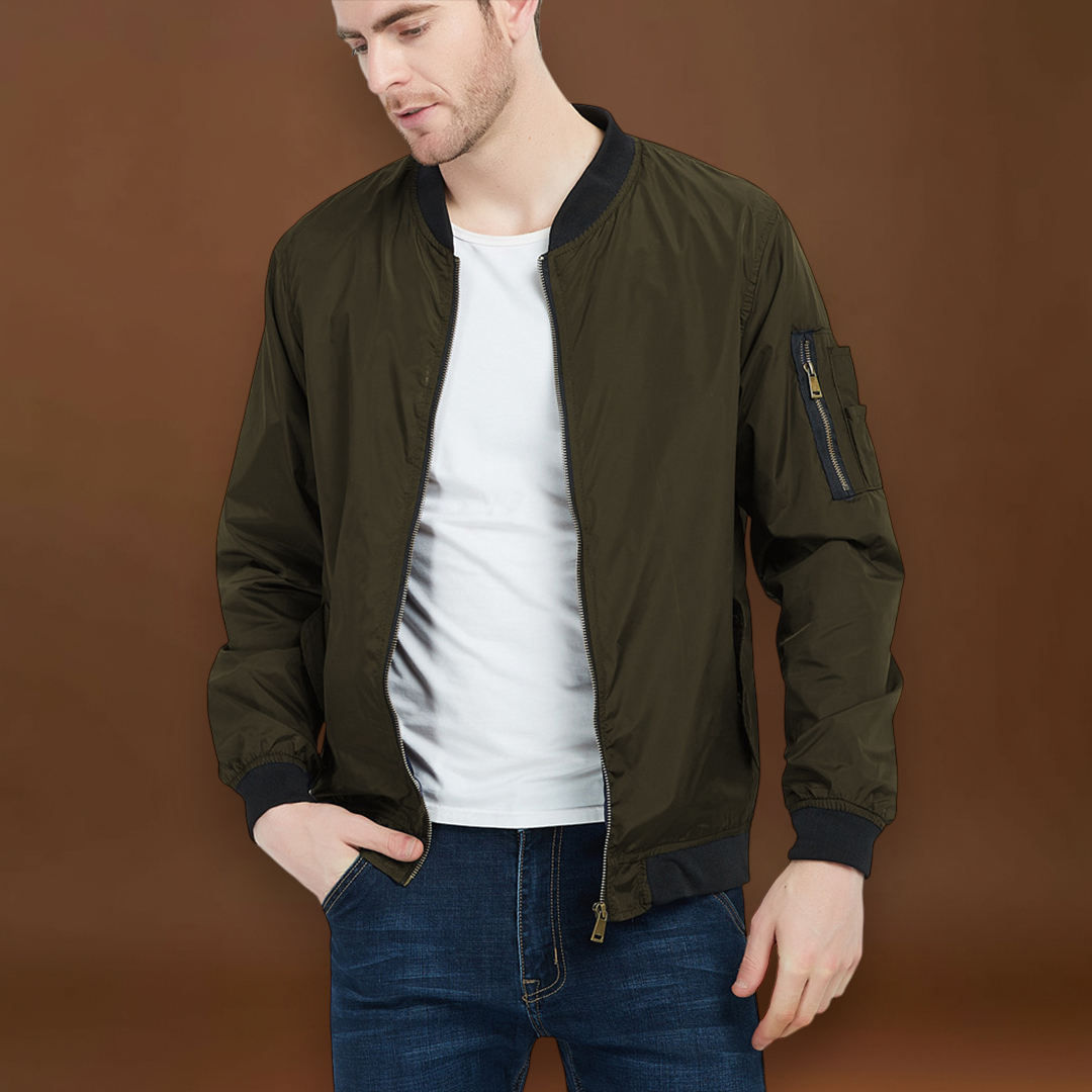 Casaco Bomber - Mistura de Tecidos, Forro Suave e Proteção Contra o Vento