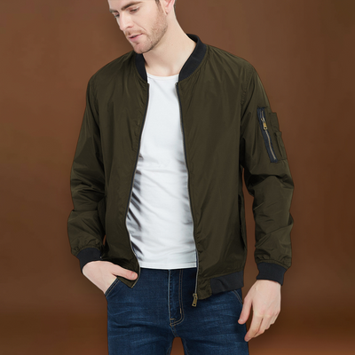 Casaco Bomber - Mistura de Tecidos, Forro Suave e Proteção Contra o Vento