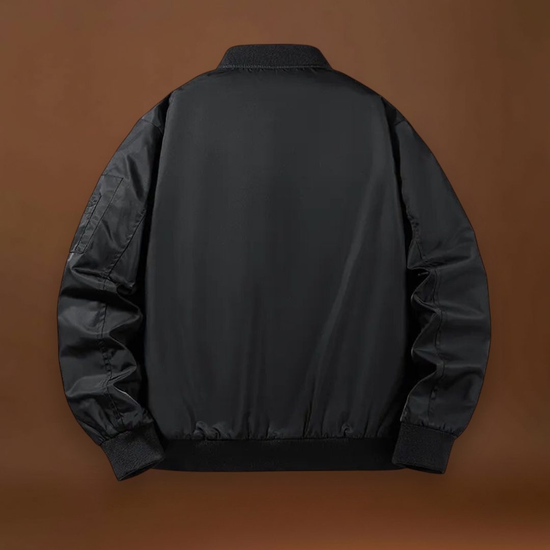Casaco Bomber - Mistura de Poliéster com Acabamento Canellado e Ajuste Elástico