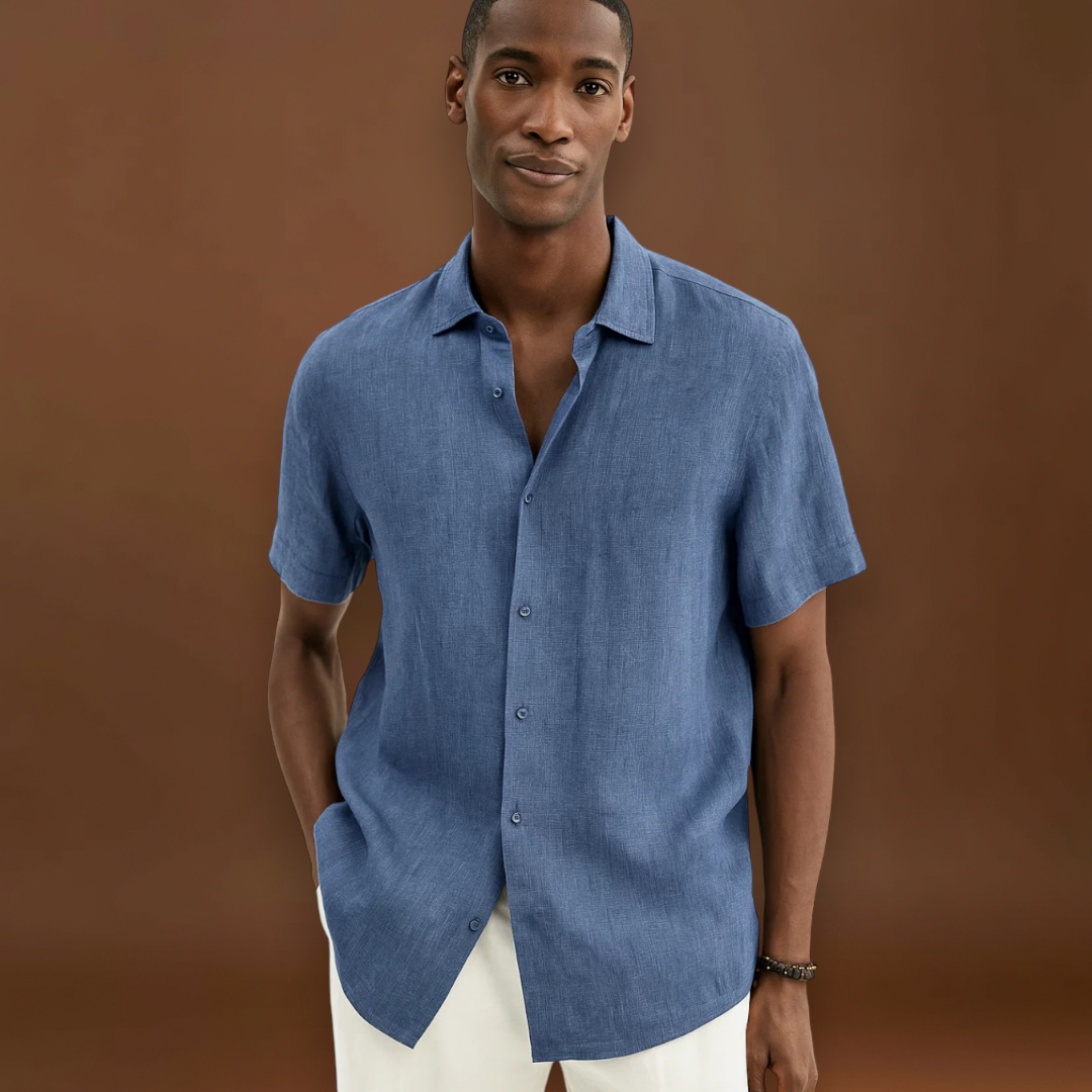 Camisa de Botão - Colarinho Aberto e Manga Curta Ventilada