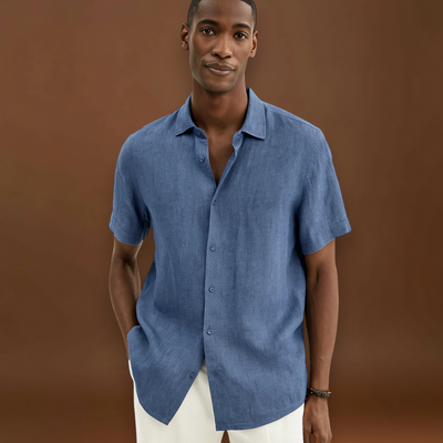 Camisa de Botão - Colarinho Aberto e Manga Curta Ventilada