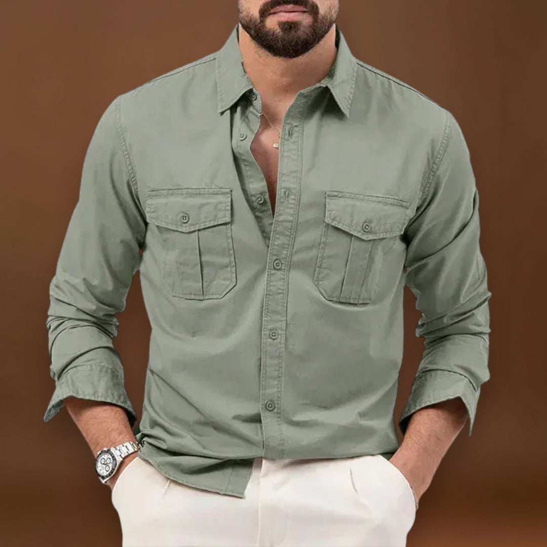 Camisa de Botão - Gola Estruturada e Camadas Simples