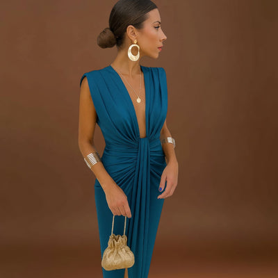 Júlia - Vestido de Decote Aberto