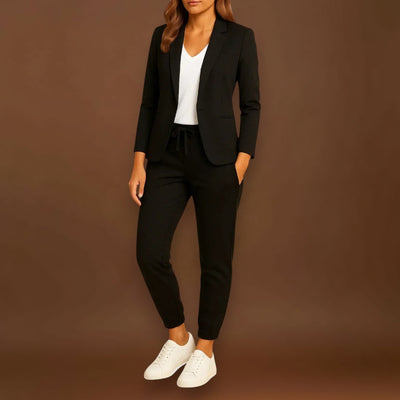 Gabriela - Conjunto Elegante com Casaco e Calças