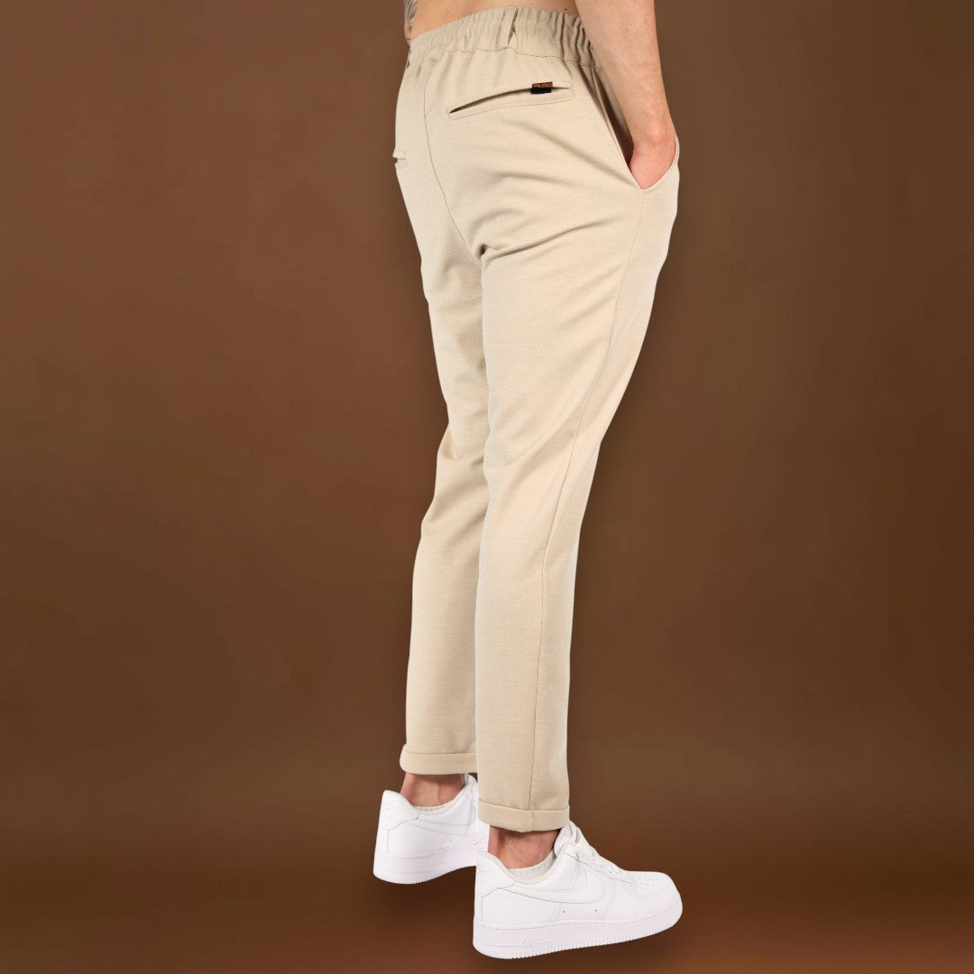 Calças Chino - Corte Clássico em Mistura de Stretch e Movimento Fácil