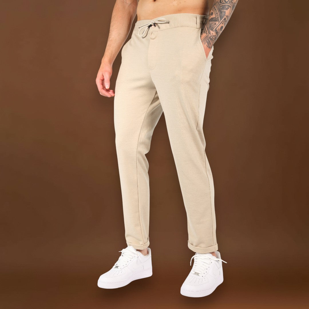 Calças Chino - Corte Clássico em Mistura de Stretch e Movimento Fácil