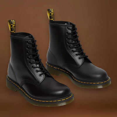 Mart - Botas elegantes com cordões