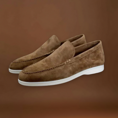 Mocassins – Parte Superior Slip On e Sola Acolchoada de Suporte