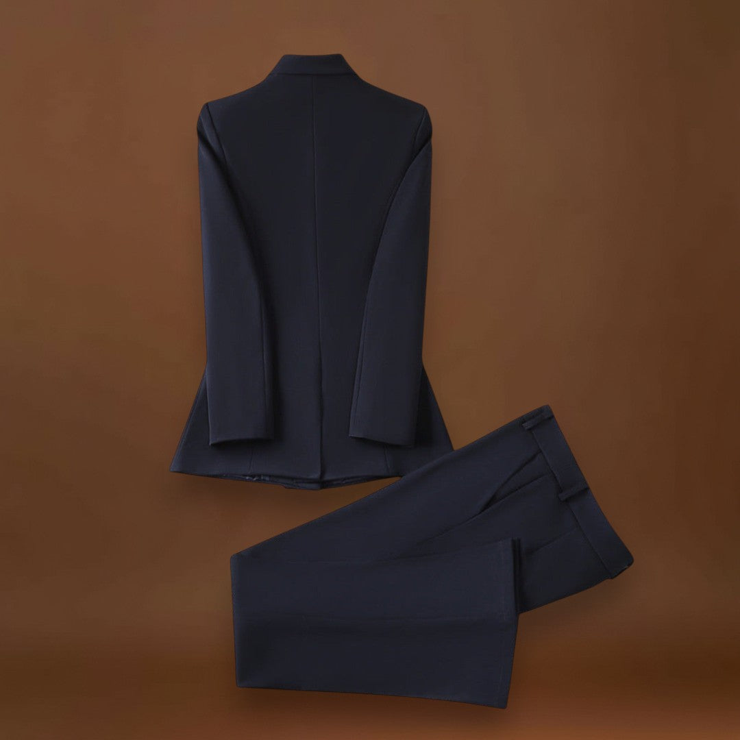 Ema - Conjunto de Casaco e Calças