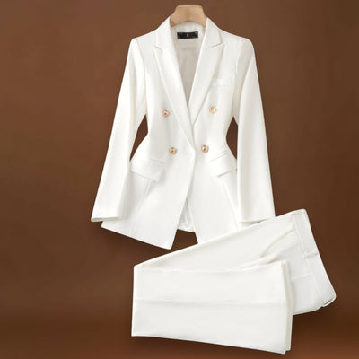 Ema - Conjunto de Casaco e Calças