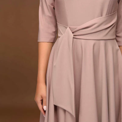 Ana - Vestido Midi Elegante com Cintura Laçada