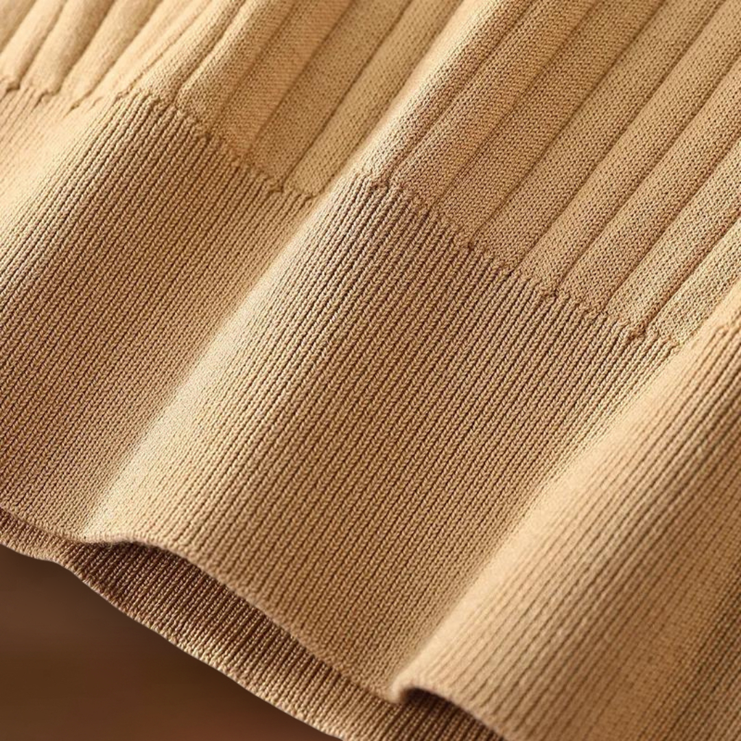 Polo em Mistura de Lyocell - Com Placket de Canelado e Forma Bem Definida