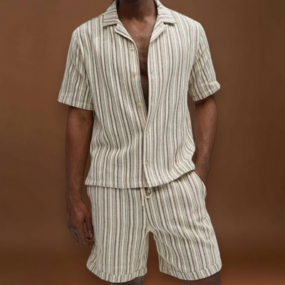 Conjunto Polo – Malha Texturizada e Conforto Respirável