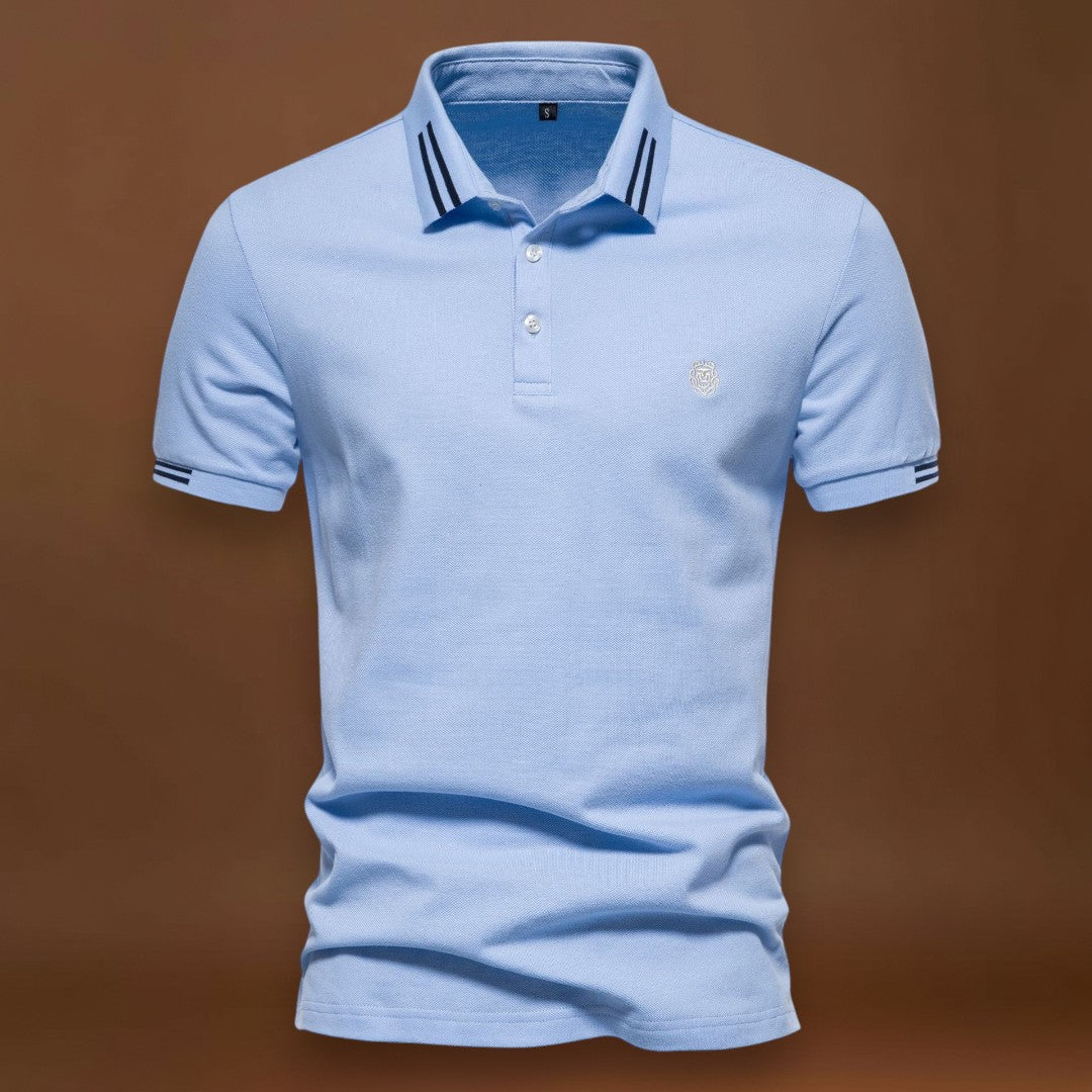 Polo - Colar Estruturado com Punhos Listrados e Ajuste Respirável