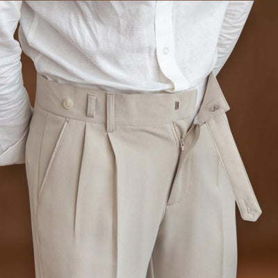 Calças em Mistura de Poliéster - Ajuste Streamlined e Manutenção da Forma