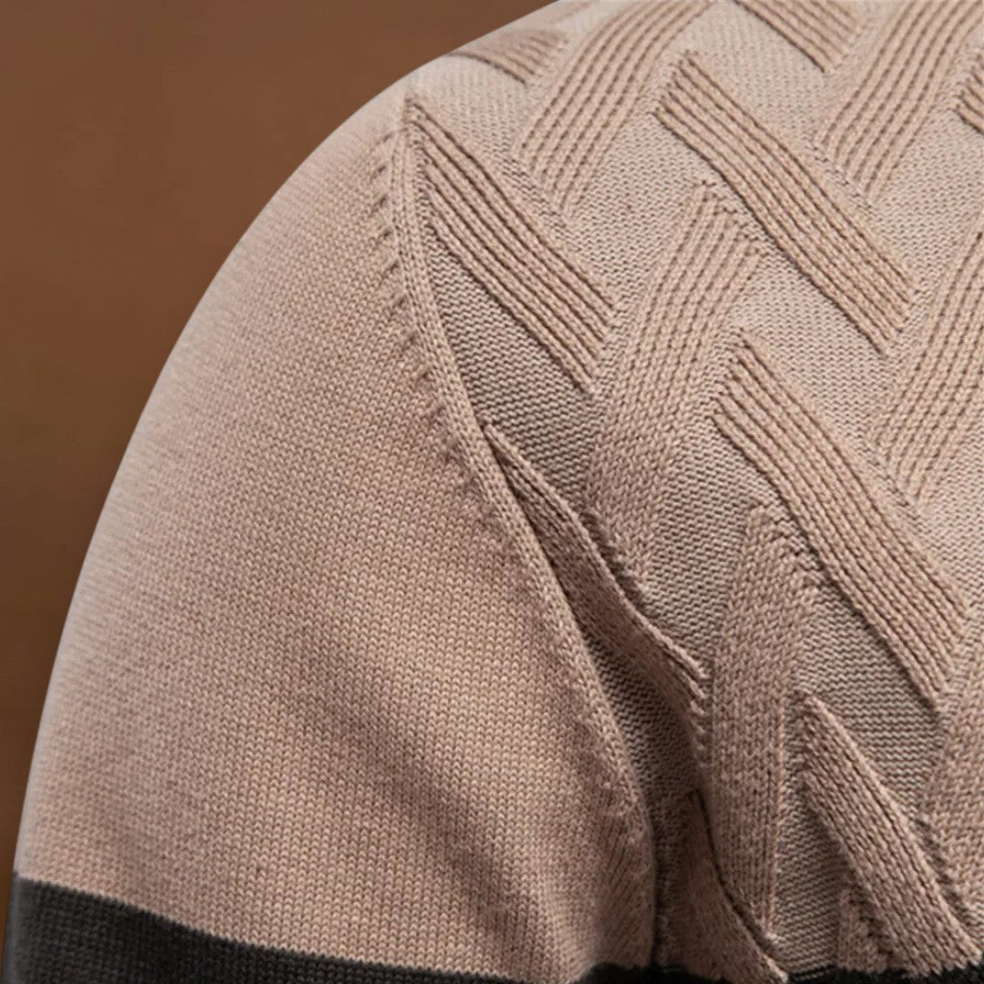 Pullover - Estrutura de Malha Intricada e Ajuste Quente e Respirável