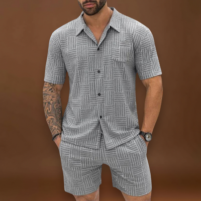 Conjunto de Camisa e Calções – Textura Retro em Malha e Movimento Fácil