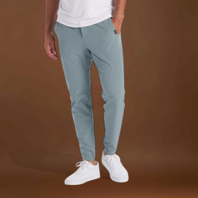 Calças Elásticas – Mistura Elástica com Perna Slim e Forma Flexível