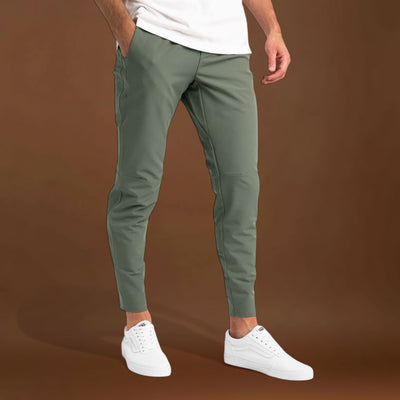 Calças Elásticas – Mistura Elástica com Perna Slim e Forma Flexível