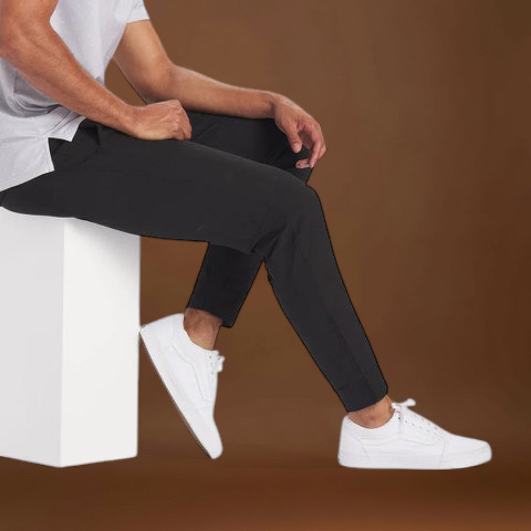 Calças Elásticas – Mistura Elástica com Perna Slim e Forma Flexível