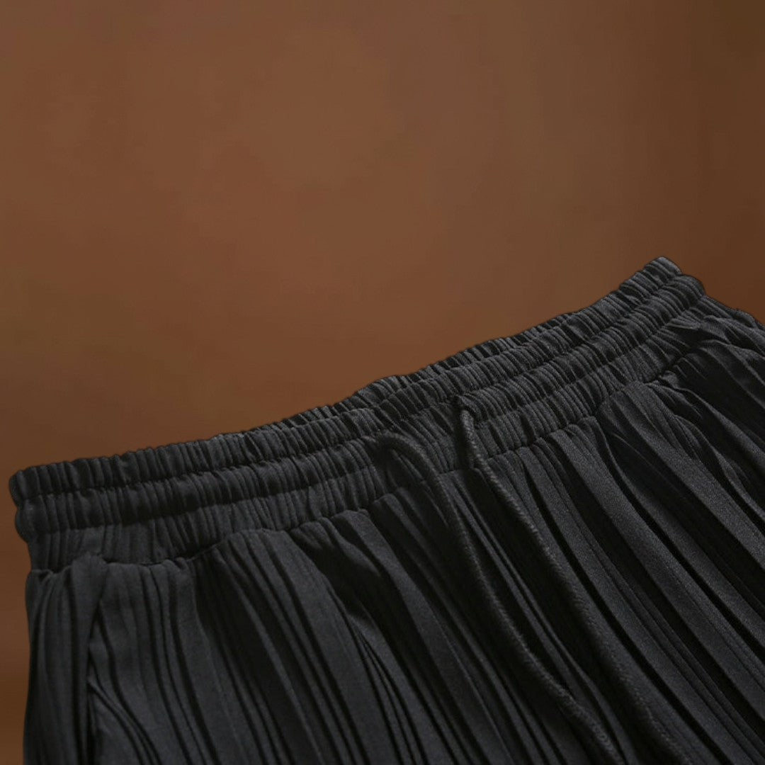 Calças - Frente Plissada e Corte Relaxado para Movimento Fácil