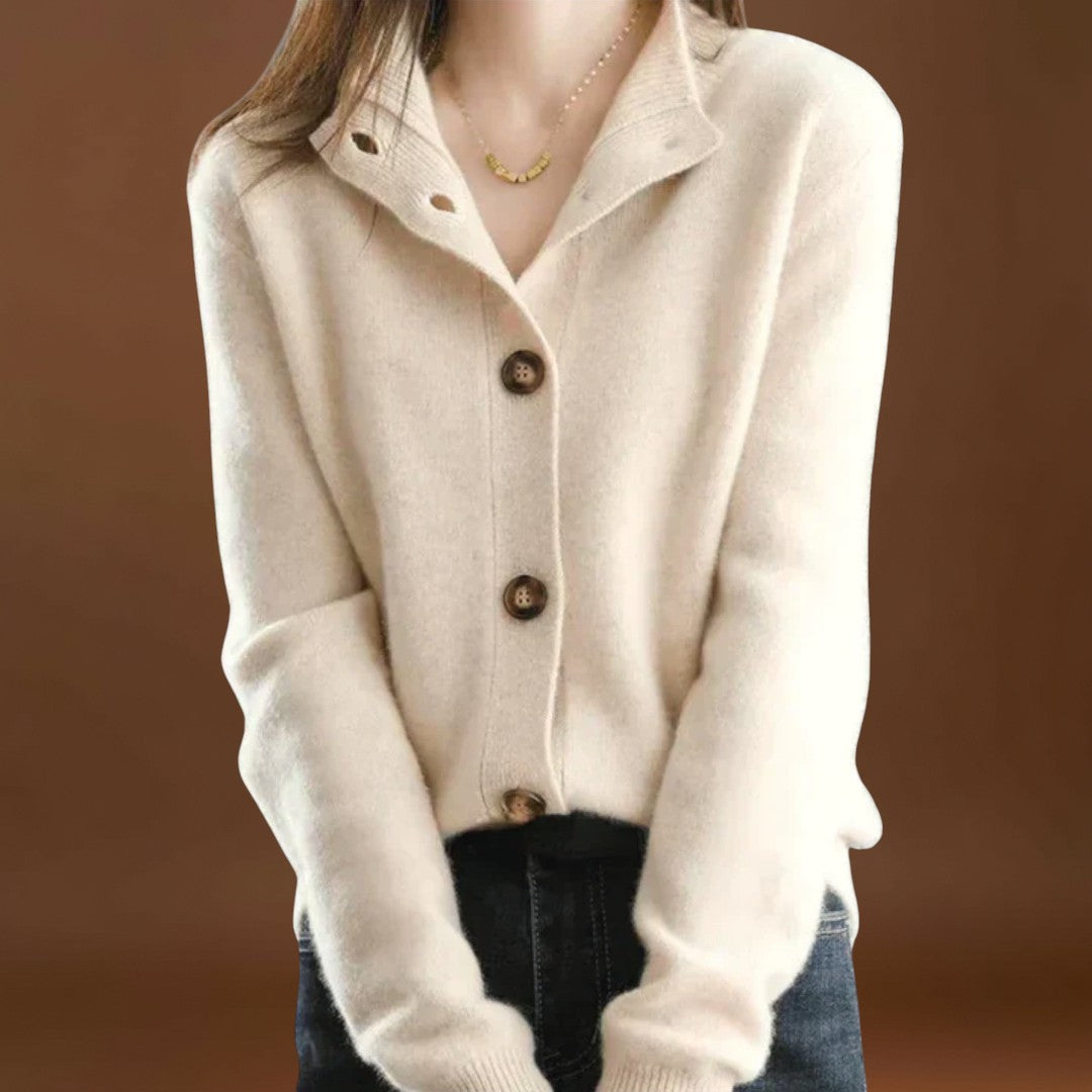 Adriana - Cardigan Suave