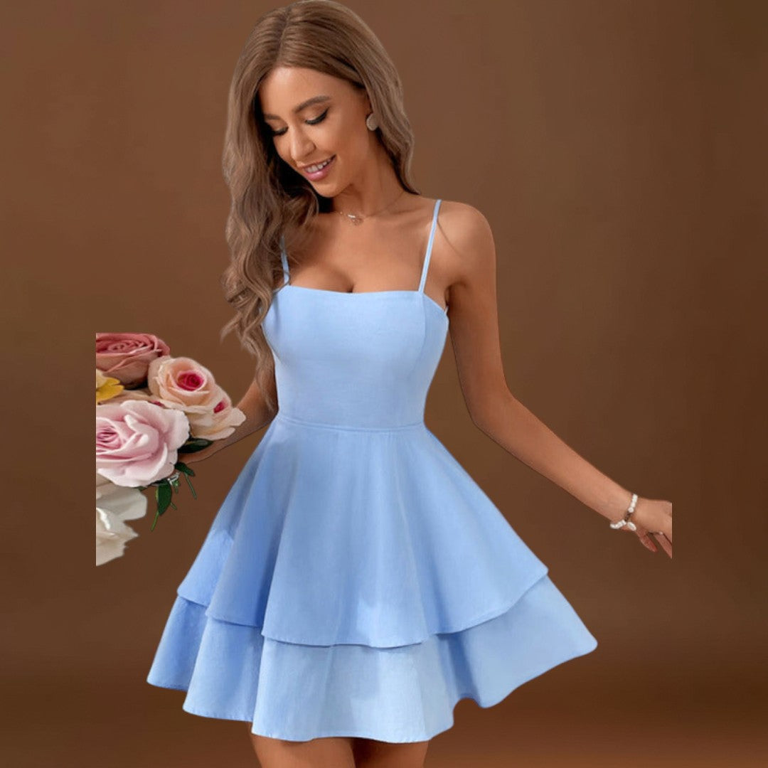 Alice - Mini vestido sem costas com alças com laço e saia em camadas